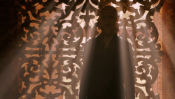 extant_GameOfThrones_2x07-AManWithoutHonor_4578