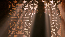 extant_GameOfThrones_2x07-AManWithoutHonor_4581