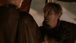 extant_GameOfThrones_2x07-AManWithoutHonor_4595