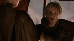 extant_GameOfThrones_2x07-AManWithoutHonor_4612
