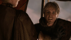 extant_GameOfThrones_2x07-AManWithoutHonor_4613