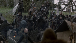 extant_GameOfThrones_2x07-AManWithoutHonor_4622
