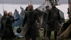 extant_GameOfThrones_2x07-AManWithoutHonor_4627