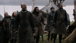 extant_GameOfThrones_2x07-AManWithoutHonor_4628