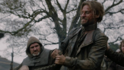 extant_GameOfThrones_2x07-AManWithoutHonor_4645