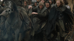 extant_GameOfThrones_2x07-AManWithoutHonor_4655