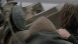 extant_GameOfThrones_2x07-AManWithoutHonor_4665