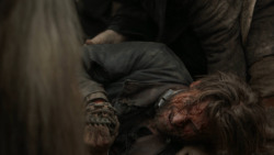 extant_GameOfThrones_2x07-AManWithoutHonor_4676