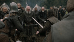 extant_GameOfThrones_2x07-AManWithoutHonor_4704