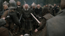 extant_GameOfThrones_2x07-AManWithoutHonor_4707