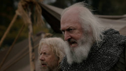 extant_GameOfThrones_2x07-AManWithoutHonor_4709