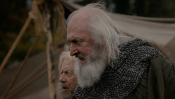 extant_GameOfThrones_2x07-AManWithoutHonor_4711