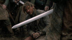 extant_GameOfThrones_2x07-AManWithoutHonor_4751