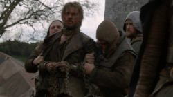 extant_GameOfThrones_2x07-AManWithoutHonor_4851
