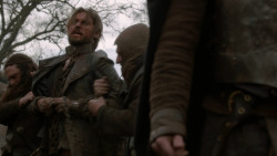 extant_GameOfThrones_2x07-AManWithoutHonor_4852