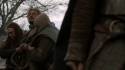 extant_GameOfThrones_2x07-AManWithoutHonor_4853