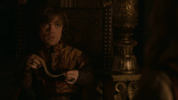 extant_GameOfThrones_2x07-AManWithoutHonor_4912