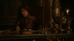 extant_GameOfThrones_2x07-AManWithoutHonor_5126