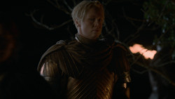 extant_GameOfThrones_2x07-AManWithoutHonor_5286