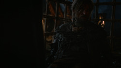 extant_GameOfThrones_2x07-AManWithoutHonor_5310