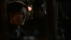extant_GameOfThrones_2x07-AManWithoutHonor_5329