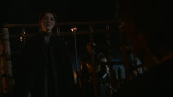 extant_GameOfThrones_2x07-AManWithoutHonor_5358
