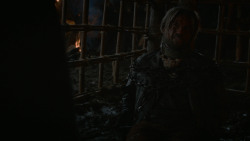 extant_GameOfThrones_2x07-AManWithoutHonor_5372
