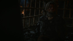 extant_GameOfThrones_2x07-AManWithoutHonor_5383