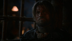 extant_GameOfThrones_2x07-AManWithoutHonor_5392