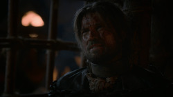 extant_GameOfThrones_2x07-AManWithoutHonor_5393
