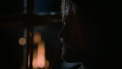 extant_GameOfThrones_2x07-AManWithoutHonor_5428