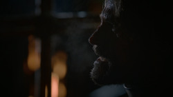 extant_GameOfThrones_2x07-AManWithoutHonor_5496