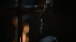 extant_GameOfThrones_2x07-AManWithoutHonor_5498