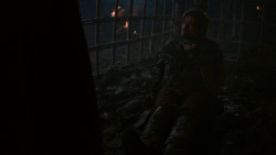 extant_GameOfThrones_2x07-AManWithoutHonor_5512