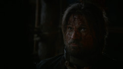 extant_GameOfThrones_2x07-AManWithoutHonor_5530