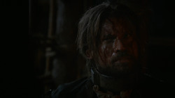extant_GameOfThrones_2x07-AManWithoutHonor_5561