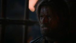 extant_GameOfThrones_2x07-AManWithoutHonor_5604