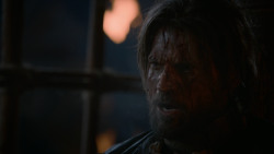 extant_GameOfThrones_2x07-AManWithoutHonor_5606