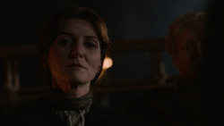 extant_GameOfThrones_2x07-AManWithoutHonor_5610