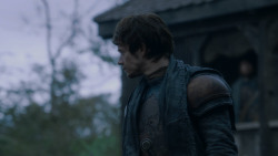extant_GameOfThrones_2x07-AManWithoutHonor_5632