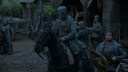 extant_GameOfThrones_2x07-AManWithoutHonor_5647