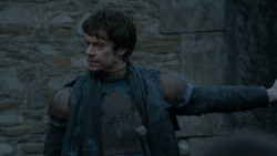 extant_GameOfThrones_2x07-AManWithoutHonor_5674
