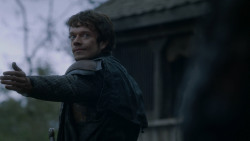 extant_GameOfThrones_2x07-AManWithoutHonor_5678