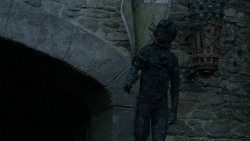extant_GameOfThrones_2x07-AManWithoutHonor_5703