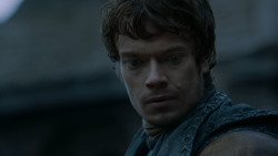 extant_GameOfThrones_2x07-AManWithoutHonor_5709