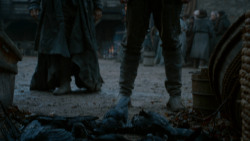extant_GameOfThrones_2x08-ThePrinceOfWinterfell_0012