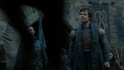 extant_GameOfThrones_2x08-ThePrinceOfWinterfell_0040