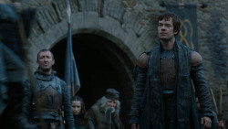 extant_GameOfThrones_2x08-ThePrinceOfWinterfell_0042