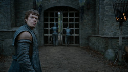 extant_GameOfThrones_2x08-ThePrinceOfWinterfell_0071