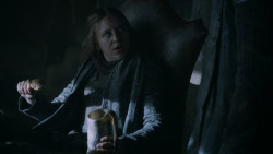 extant_GameOfThrones_2x08-ThePrinceOfWinterfell_0123